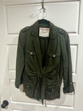 Cartonnier Anthropologie Military-Inspired Jacket in Olive Green